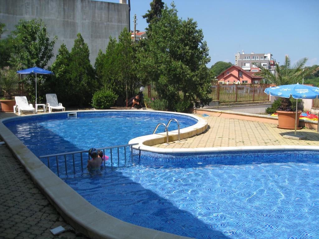 Lozenets Resort Hotel Exterior foto